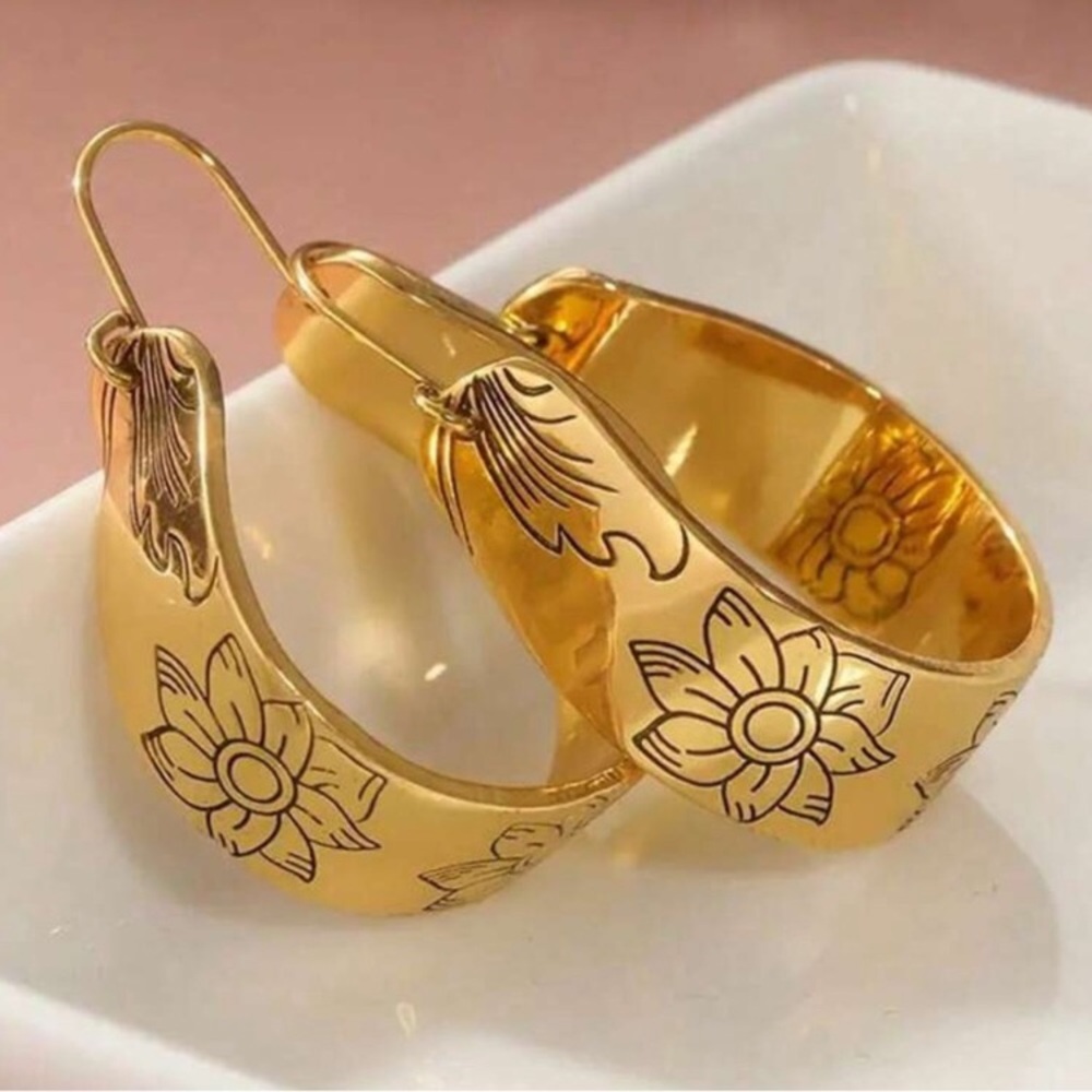 Floral 24k Gold Plated Engraved Hoop Earrings New